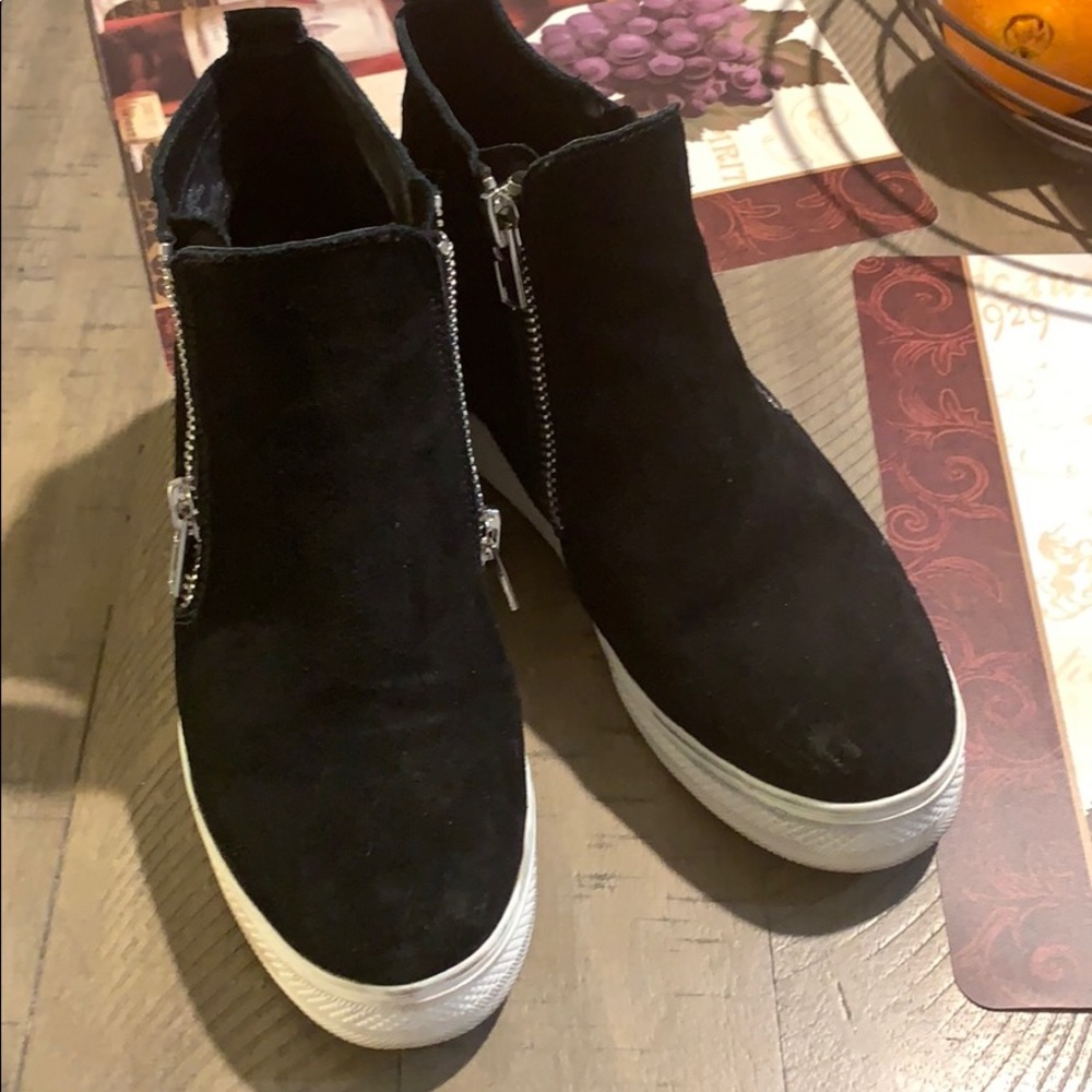 Steve Madden black high top suede gently worn.